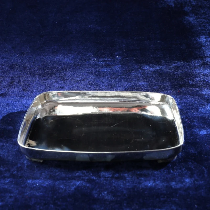 Tray
